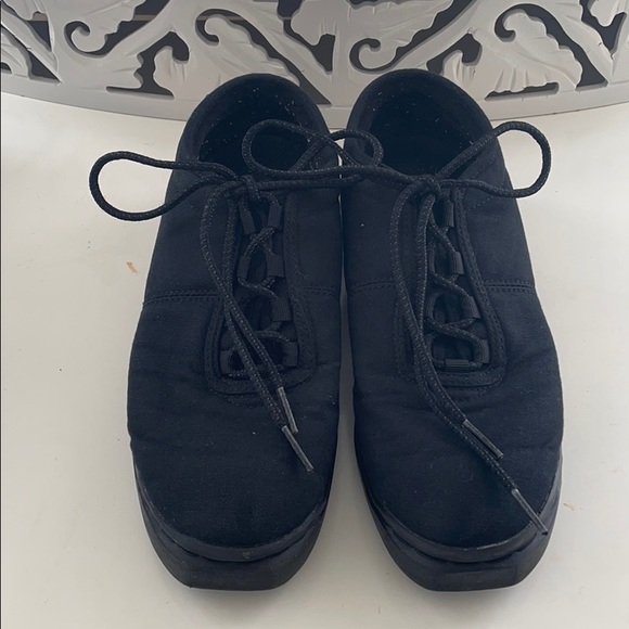 Capezio Canvas Dance Shoes - Picture 3 of 5